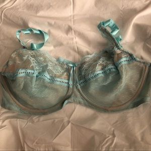 Cacique 40C Sexy Turquoise Lace Bra